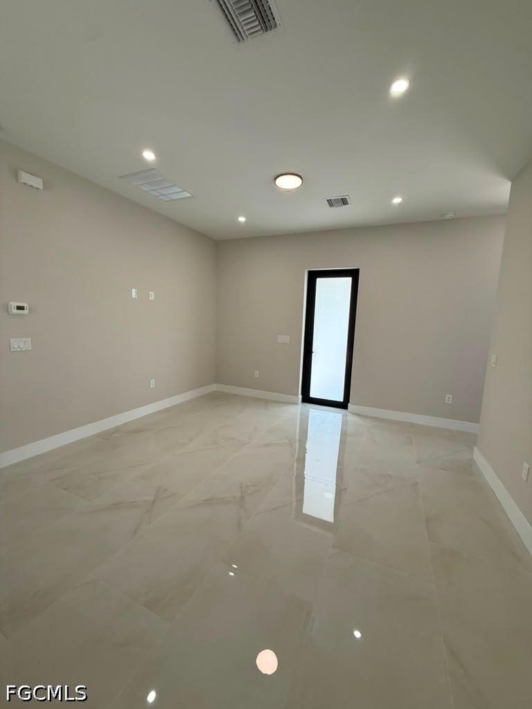 Residential Lease in Lehigh Acres 5