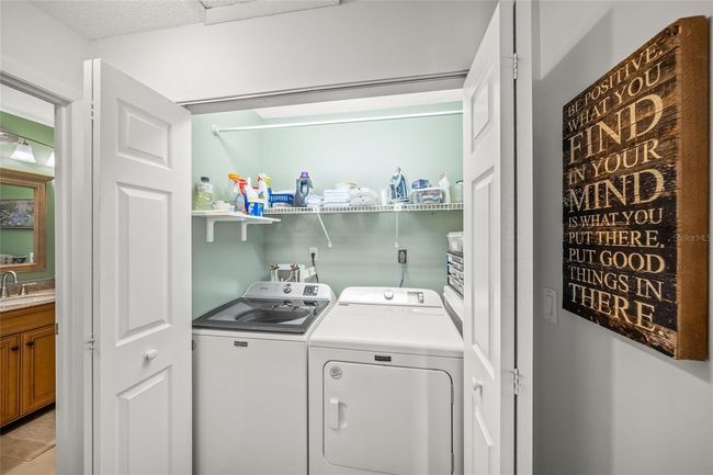 7640 - 5933 Clubside Dr, Condo with 2 bedrooms, 2 bathrooms and null parking in SARASOTA FL | Image 28