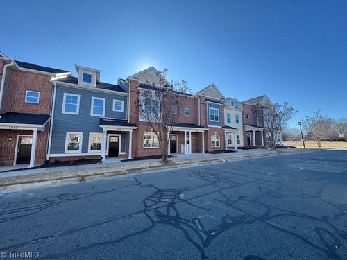 1904 Everitt St, Greensboro, NC, 27401 | Card Image