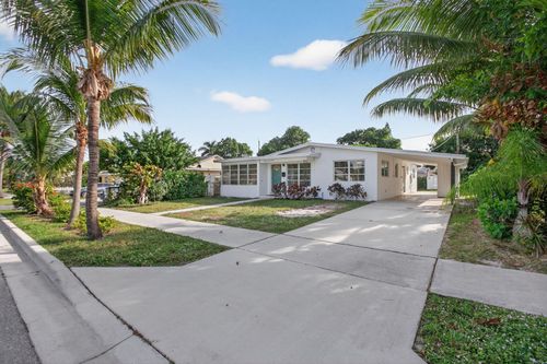 1421 14th Ave N, Lake Worth Beach, FL, 33460-1716 | Card Image