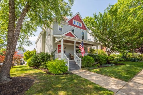 607 Broad St, Sewickley, PA, 15143-1718 | Card Image