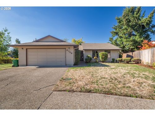 2736 Magnolia Way, ForestGrove, OR, 97116 | Card Image