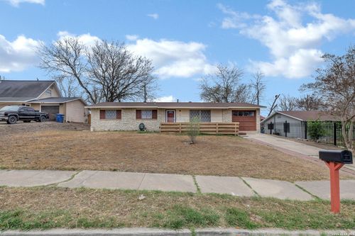 122 Morning Valley St, San Antonio, TX, 78227-4824 | Card Image