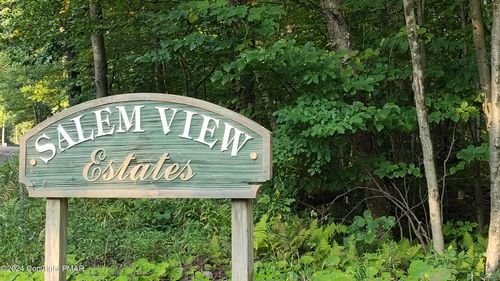 22 Salem View Dr, Waymart, PA, 18472-3015 | Card Image