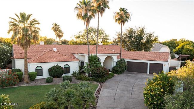 8602 E Aster Drive, House other with 5 bedrooms, 4 bathrooms and null parking in Scottsdale AZ | Image 1