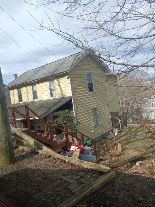 323 E Park Ave, Dubois, PA, 15801-2241 | Card Image