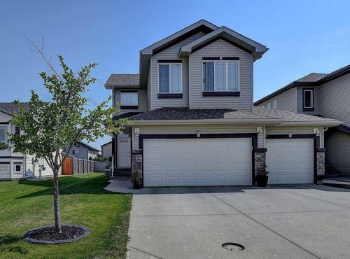 8625 Willow Dr, Grande Prairie, AB, T8X0L5 | Card Image