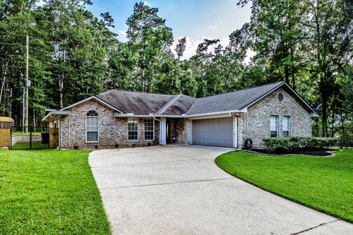 1977 Greentree Dr, Huntsville, TX, 77340 | Card Image