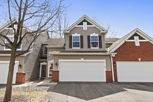 204 Heritage Ln, Circle Pines, MN, 55014-5007 | Card Image