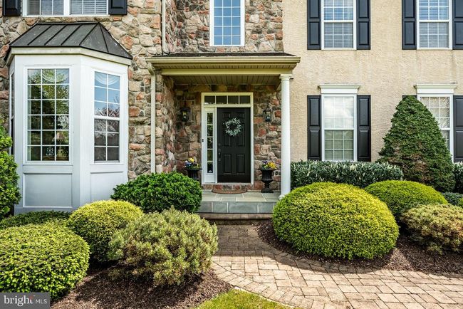 319 Ironstone Ln, Home with 4 bedrooms, 4 bathrooms and null parking in ELVERSON PA | Image 4