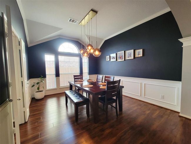 2310 Megellan Point Ln, House other with 4 bedrooms, 2 bathrooms and 2 parking in Pearland TX | Image 7