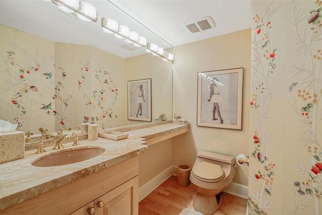 APT-780E - 1 Trimont Ln, Condo with 3 bedrooms, 3 bathrooms and 2 parking in Mt Washington PA | Image 45