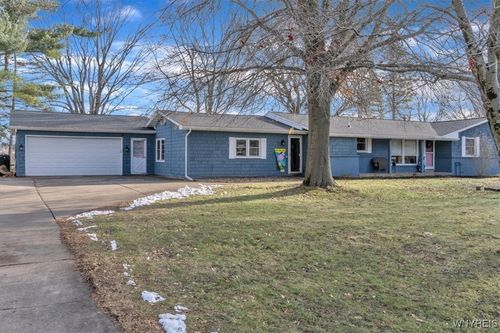 1073 Lyndale Ln, Elma, NY, 14059-9706 | Card Image