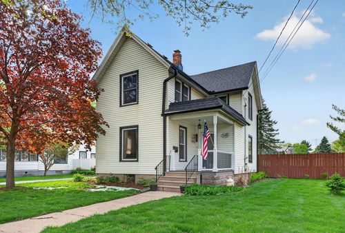 525 W Hurlbut Ave, Belvidere, IL, 61008-3110 | Card Image