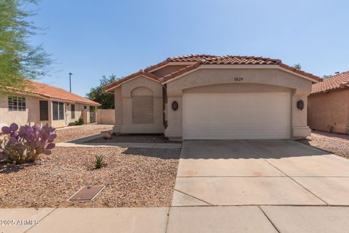 1029 W Cantebria Dr, Gilbert, AZ, 85233-7509 | Card Image