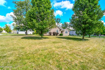 724 Briarwood Court, House other with 4 bedrooms, 3 bathrooms and null parking in Cridersville OH | Image 2