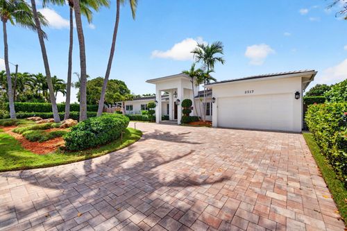 2517 Ne 26th Ave, Fort Lauderdale, FL, 33305-1610 | Card Image