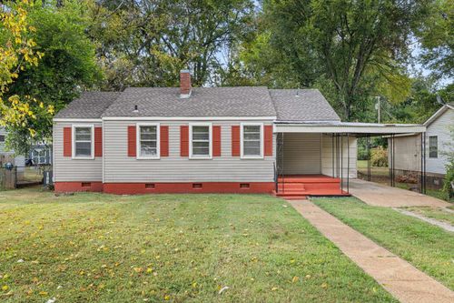 3105 Hatch Blvd, Sheffield, AL, 35660-1606 | Card Image