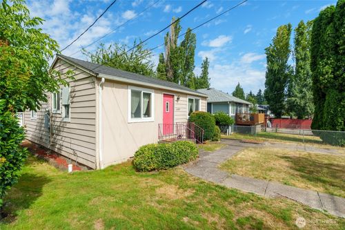 13231 4th Ave S, Burien, WA, 98168-2653 | Card Image