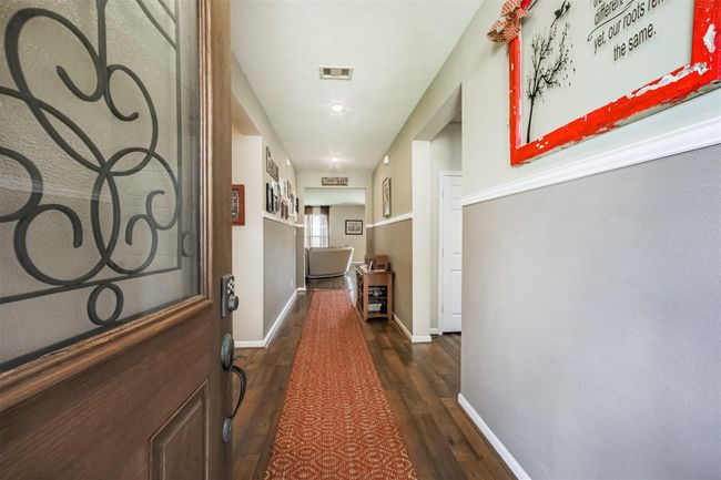 3713 Belmore Ln, House other with 3 bedrooms, 2 bathrooms and 2 parking in Pearland TX | Image 5