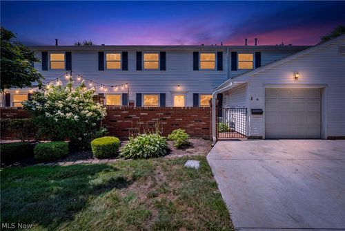 16 Surrey Ct, Concord Township, OH, 44060-6666 | Card Image