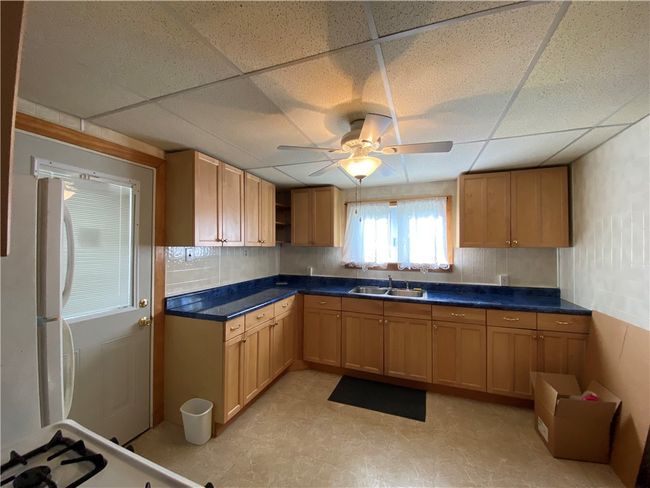 25 W Main St, House other with 2 bedrooms, 1 bathrooms and null parking in Ludlow PA | Image 11