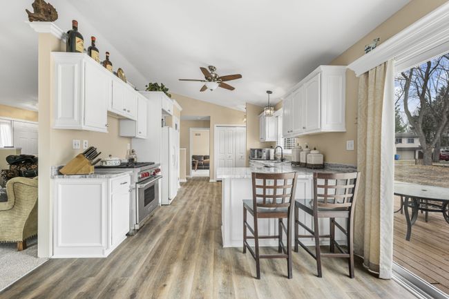 3151 Rio Vista St, House other with 4 bedrooms, 2 bathrooms and null parking in Commerce Twp MI | Image 4