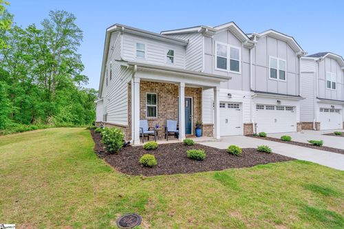 24 Sparrow Ln, Greenville, SC, 29607-4678 | Card Image