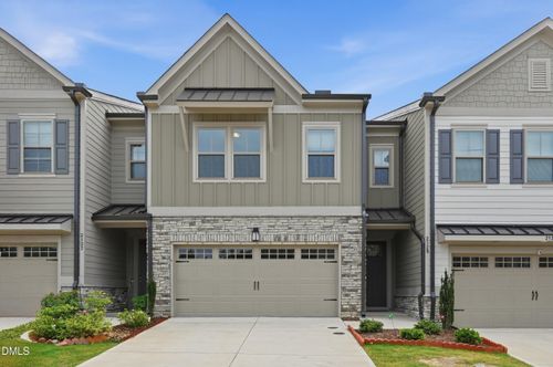 2129 Mars Hill Ln, Apex, NC, 27502-7075 | Card Image