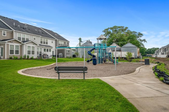 The neighborhood park | Image 30