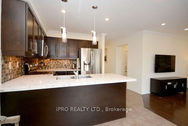 867 Fowles Crt, House attached with 4 bedrooms, 3 bathrooms and 2 parking in Milton ON | Image 17