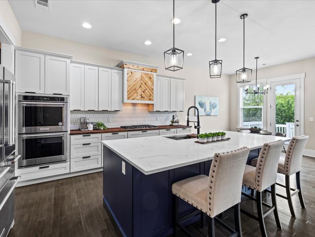 1068 Amelia Park Dr, House other with 5 bedrooms, 4 bathrooms and 6 parking in Franklin TN | Image 8