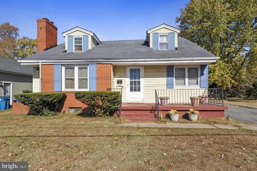 27 South St, CAMDEN, DE, 19934-1336 | Card Image