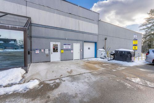 unit-h-166 W Main St, Hillsborough, NH, 03244-5239 | Card Image