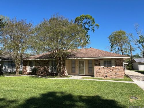 8817 Shadow Bluff Ave, Denham Springs, LA, 70726-6129 | Card Image