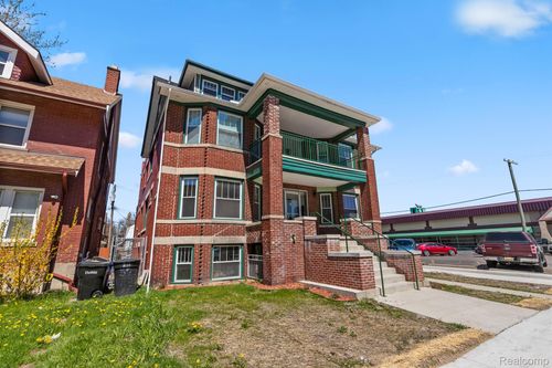 3b-70 Clairmount St, Detroit, MI, 48202-1586 | Card Image