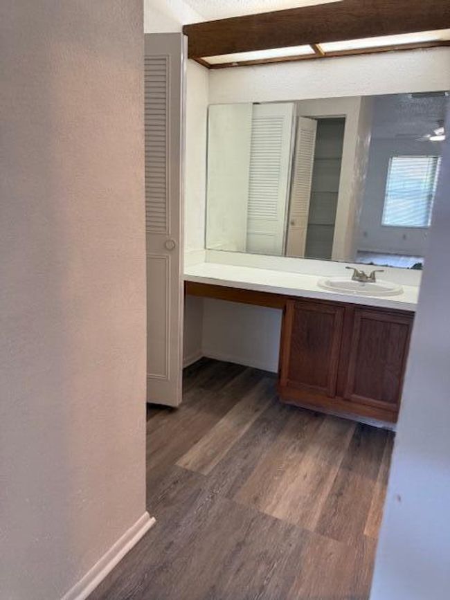 197 Star Clusters Ct, Condo with 2 bedrooms, 2 bathrooms and null parking in Royal Palm Beach FL | Image 8