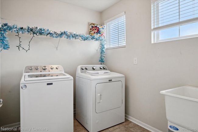 50540 Paine St, House other with 5 bedrooms, 4 bathrooms and null parking in Canton MI | Image 45