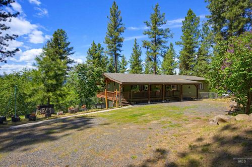 79 Sunset Loop, Cascade, ID, 83611-7721 | Card Image