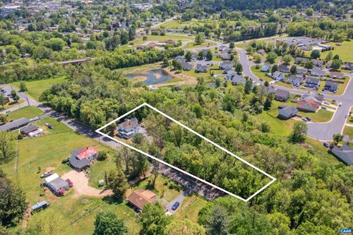 2010 White Bridge Rd, WAYNESBORO, VA, 22980-9470 | Card Image