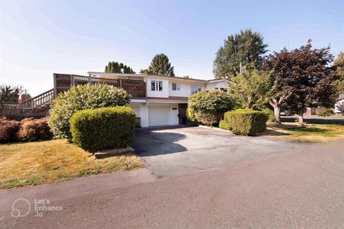 2091 Paulson Cres, Abbotsford, BC, V2S1M6 | Card Image