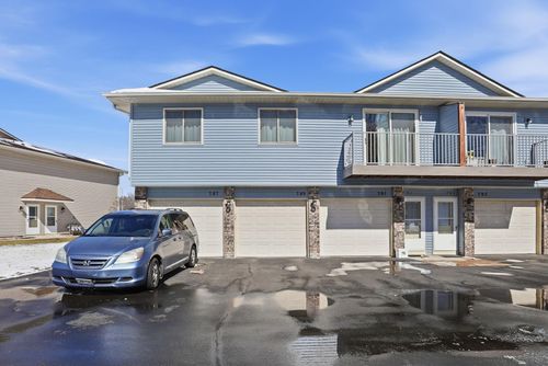 789g-789 Parkside Dr, Vadnais Heights, MN, 55127-3633 | Card Image