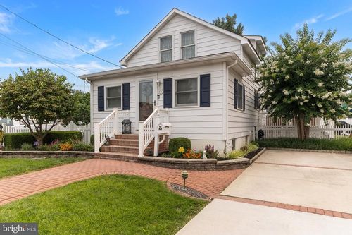 56 Lakeview Ave, PENNSVILLE, NJ, 08070-1616 | Card Image