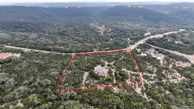846 County Road 2763, House other with 3 bedrooms, 2 bathrooms and null parking in Mico TX | Image 57