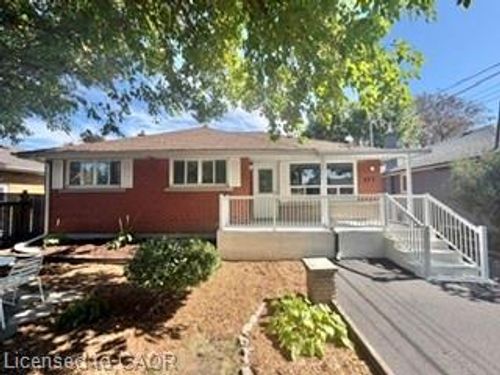 499 E 16th St, Hamilton, ON, L9A4K9 | Card Image