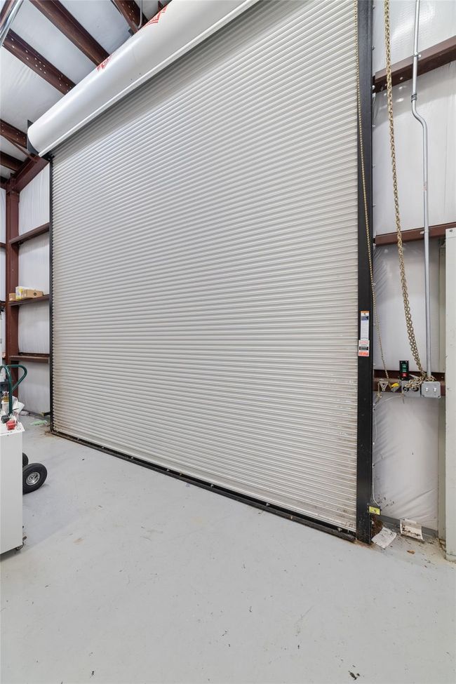 Insulated 60'x30' shop. | Image 39