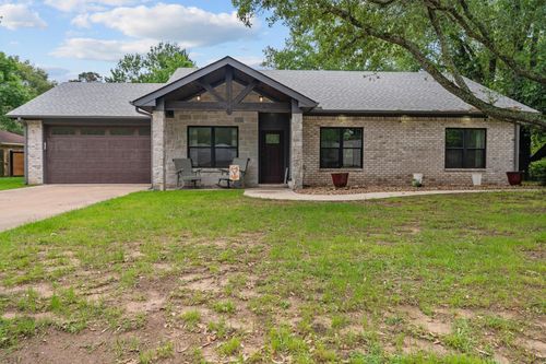 105 Mclean Dr, Crockett, TX, 75835-1343 | Card Image