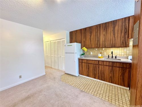 204-1036 Green St, Honolulu, HI, 96822-3613 | Card Image