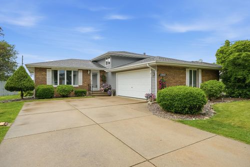 12042 W 103rd Ct, Saint John, IN, 46373-9592 | Card Image