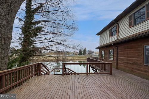 291 Bushong Rd, Leola, PA, 17540-9734 | Card Image